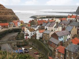 Attached Image: England_Staithes2.jpg